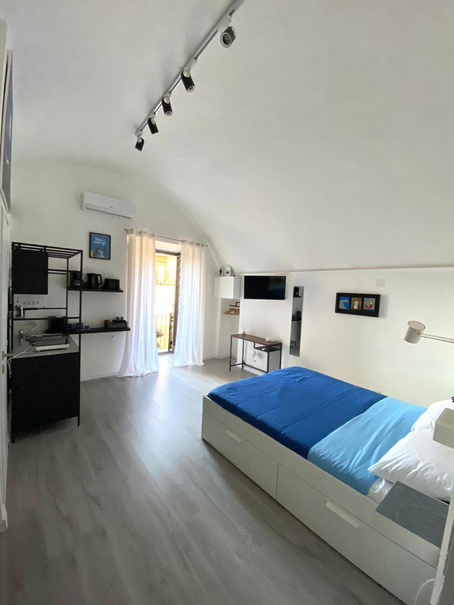 Apartment La Casa Di Partenope Naples